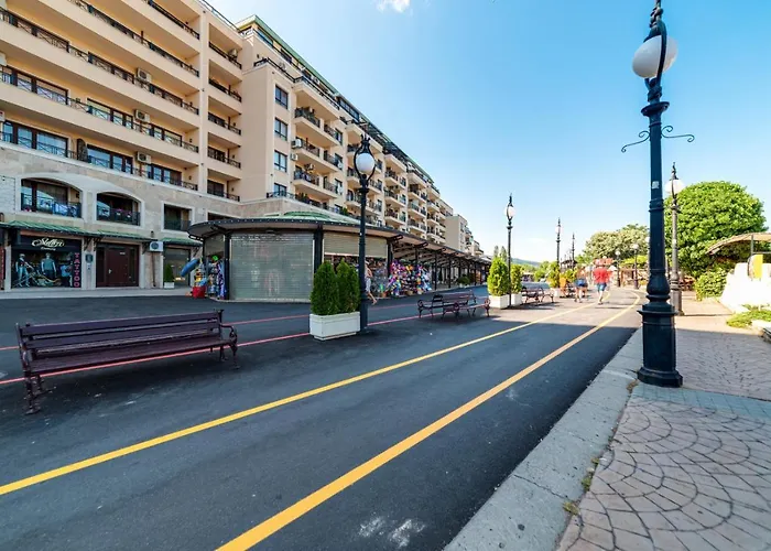 Admiral Amazing Sea View